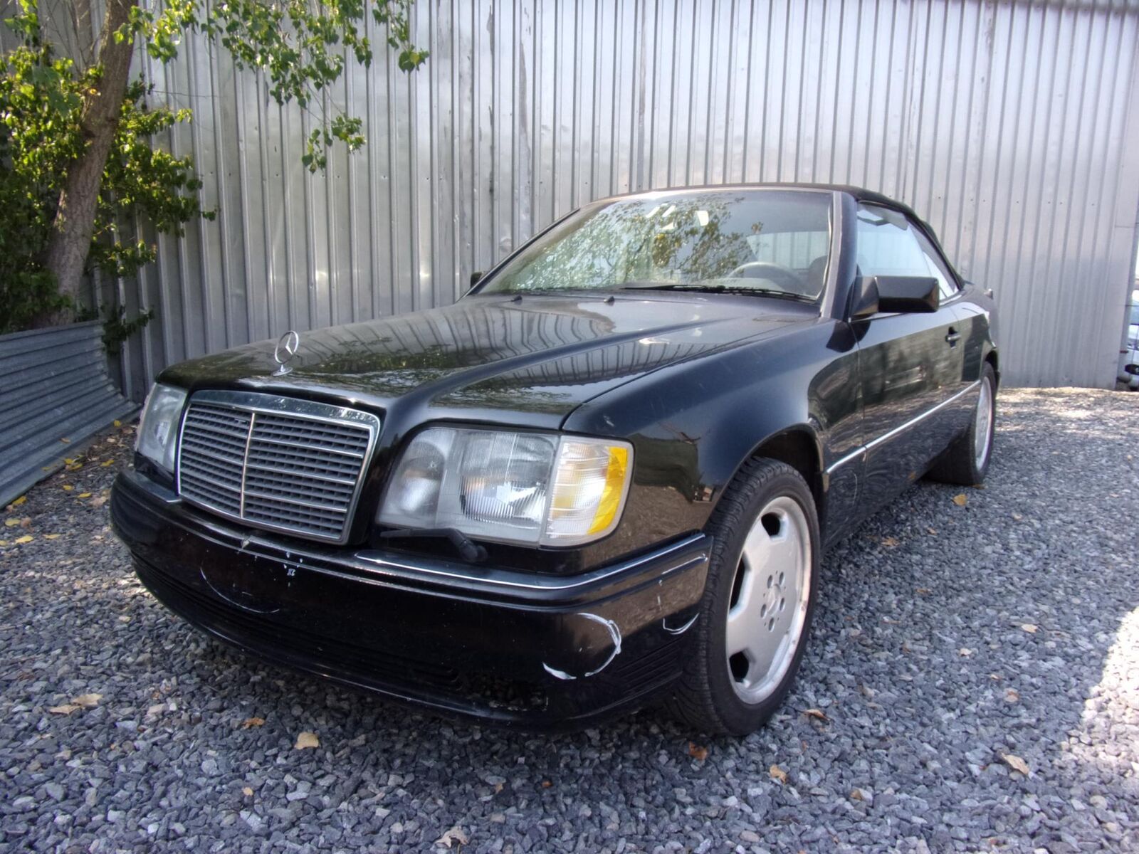 1995 MERCEDES-BENZ E-Class