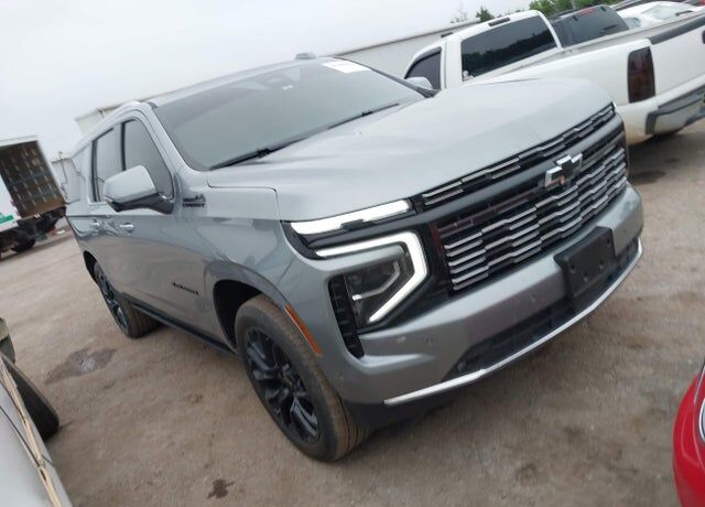 2025 CHEVROLET Suburban
