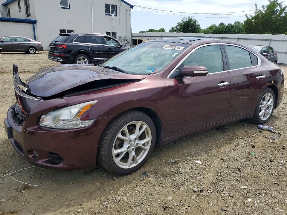 2014 NISSAN Maxima