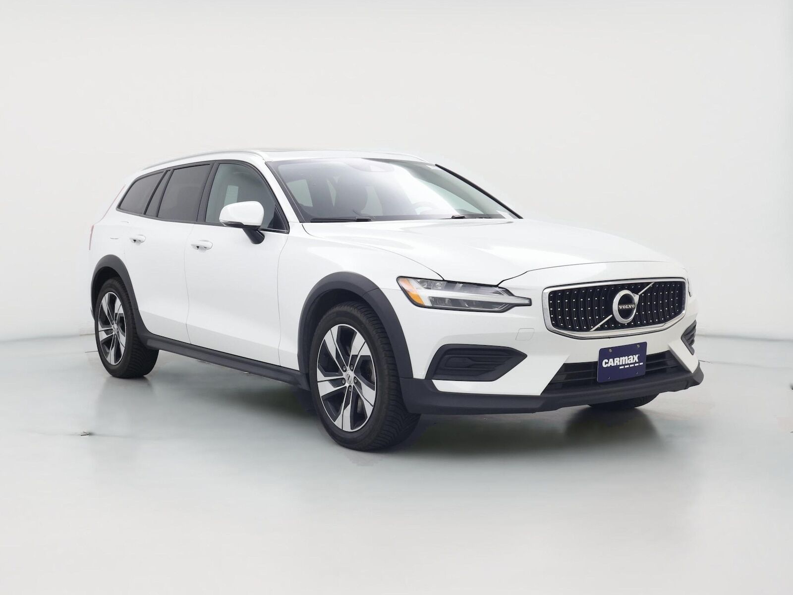 2020 VOLVO V60CC