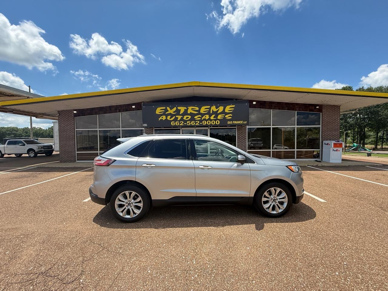 2020 FORD Edge