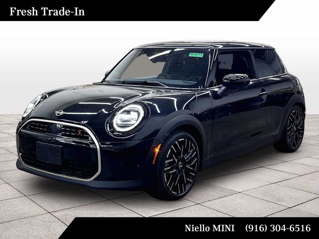 2025 MINI Hardtop