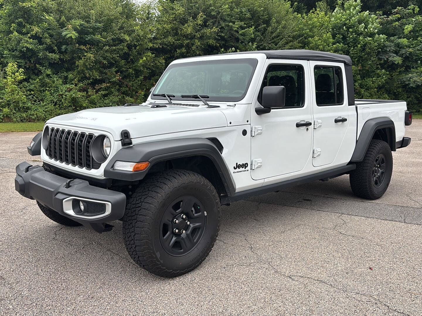 2025 JEEP Gladiator