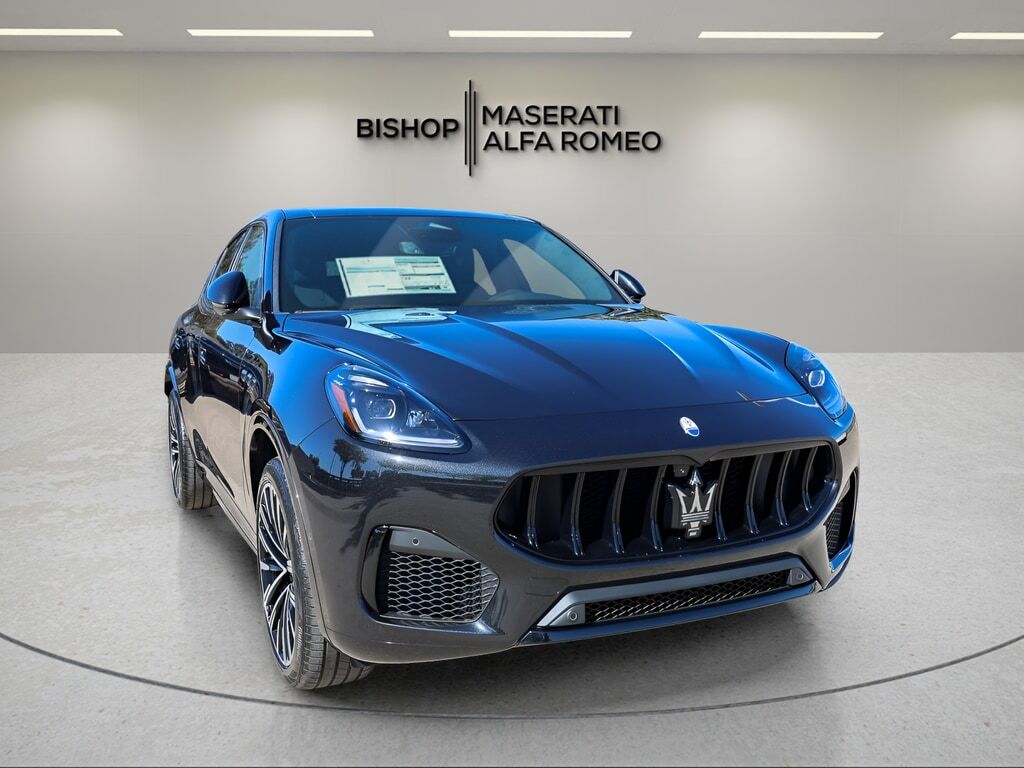 2025 MASERATI Grecale