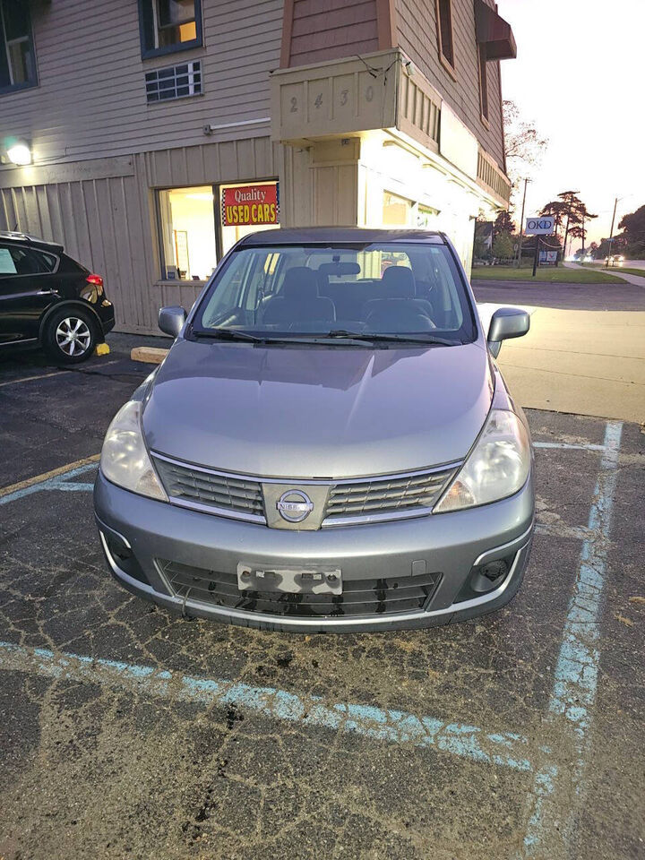 2009 NISSAN Versa