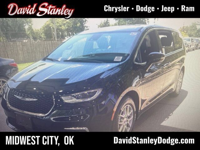 2025 CHRYSLER Pacifica