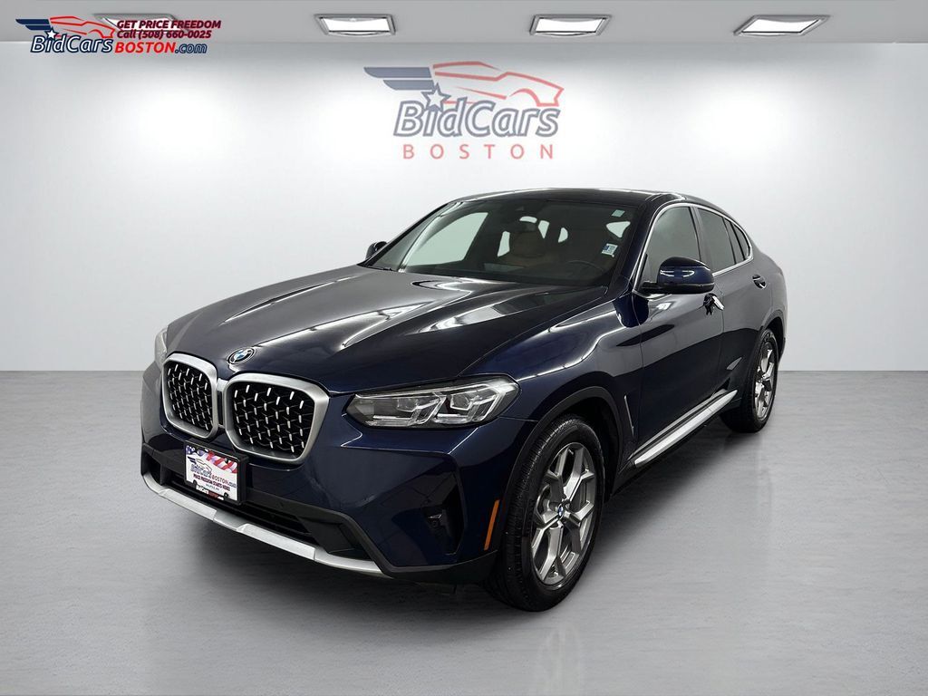 2023 BMW X4