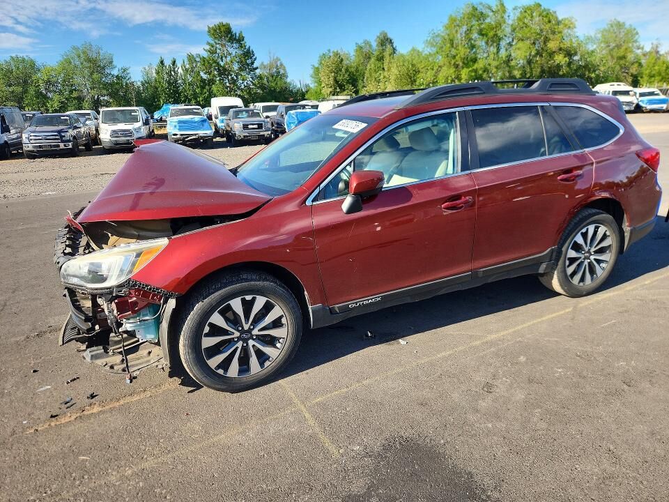 2015 SUBARU Outback