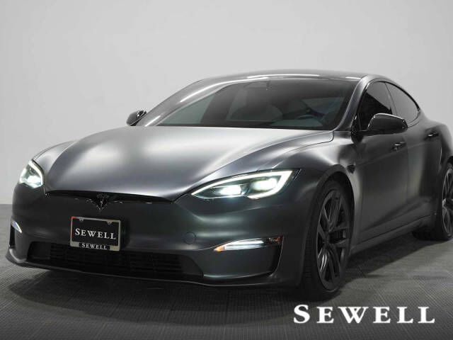 2024 TESLA Model S