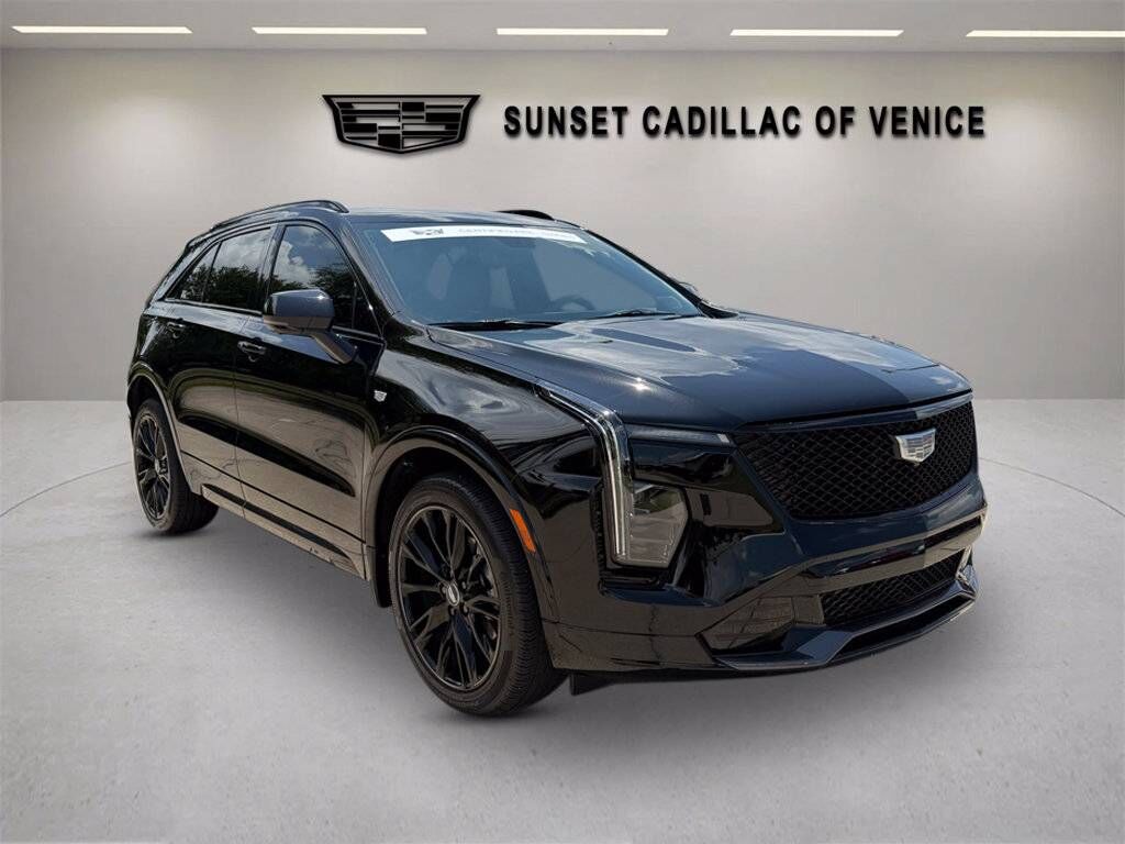 2025 CADILLAC XT4