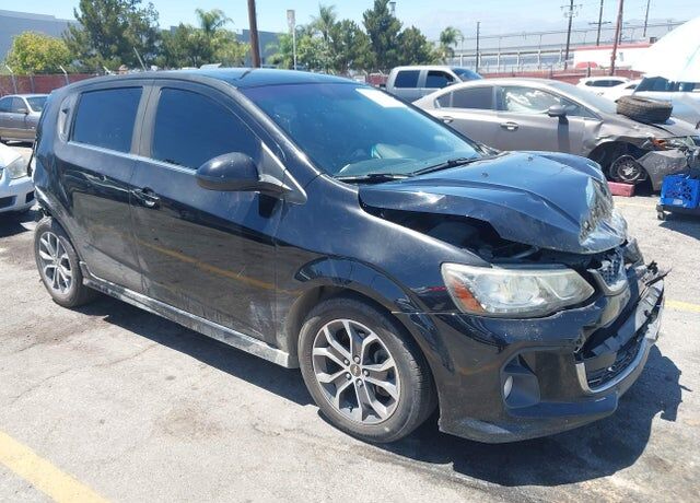 2017 CHEVROLET Sonic