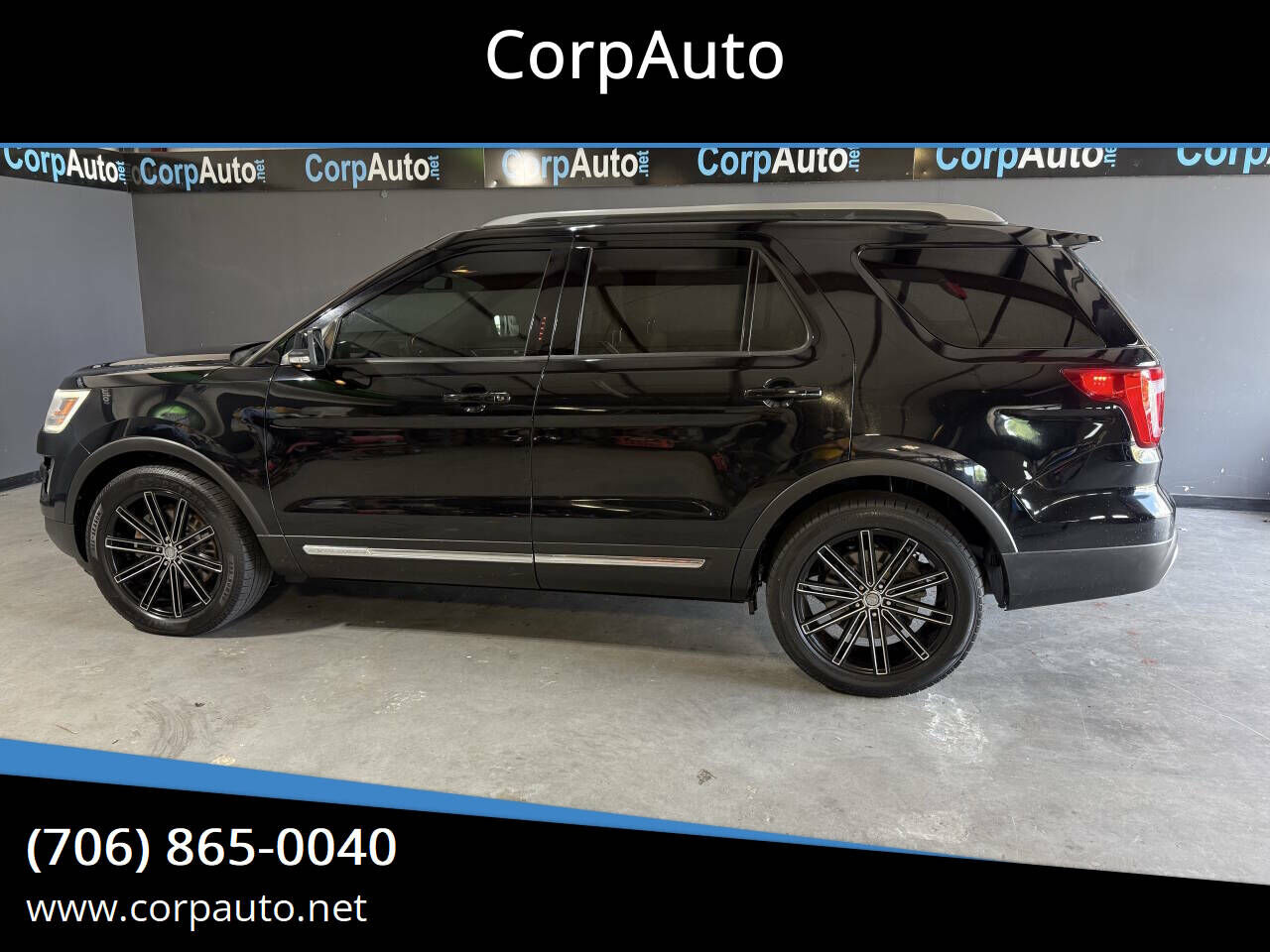2017 FORD Explorer