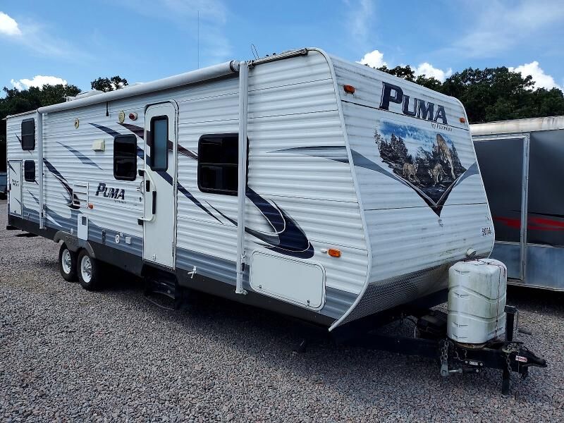 2012 FOREST RIVER Puma Towables