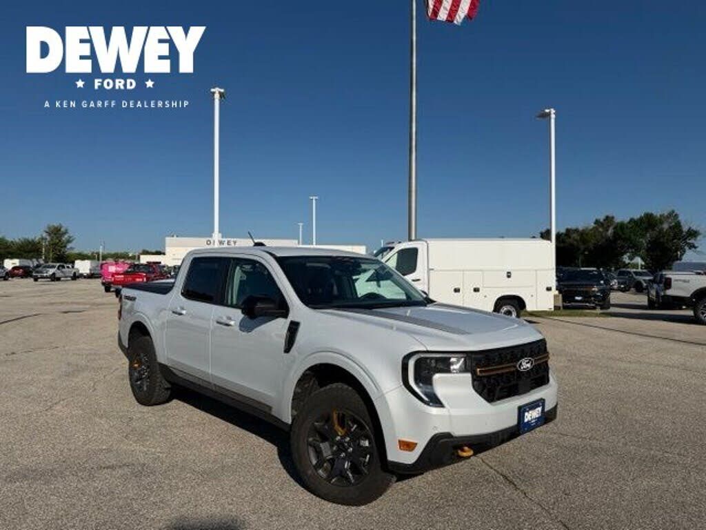 2025 FORD Maverick