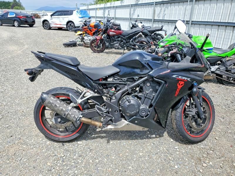 2013 HONDA CB