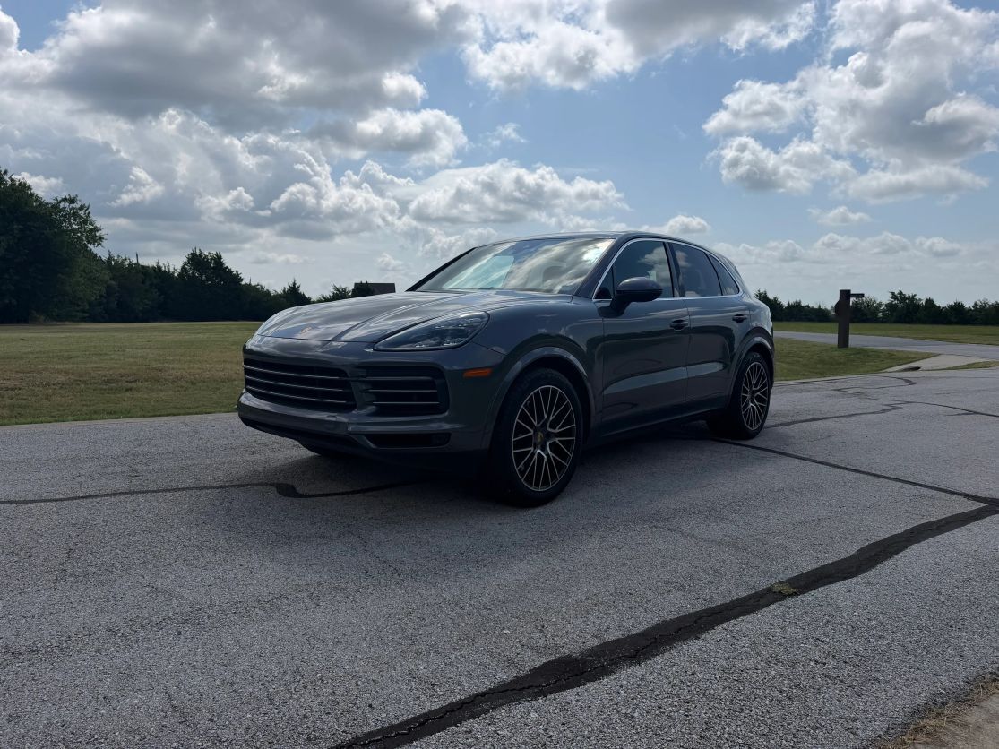 2019 PORSCHE Cayenne