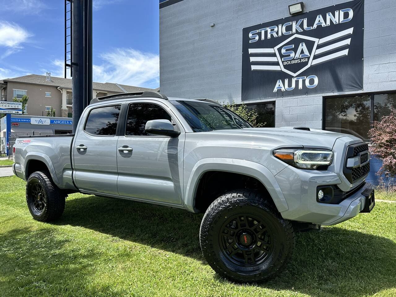 2021 TOYOTA Tacoma