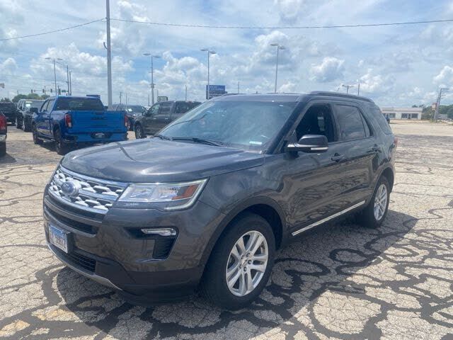 2019 FORD Explorer