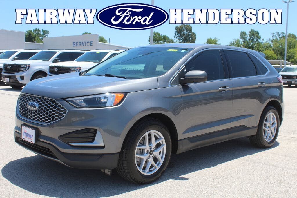 2023 FORD Edge