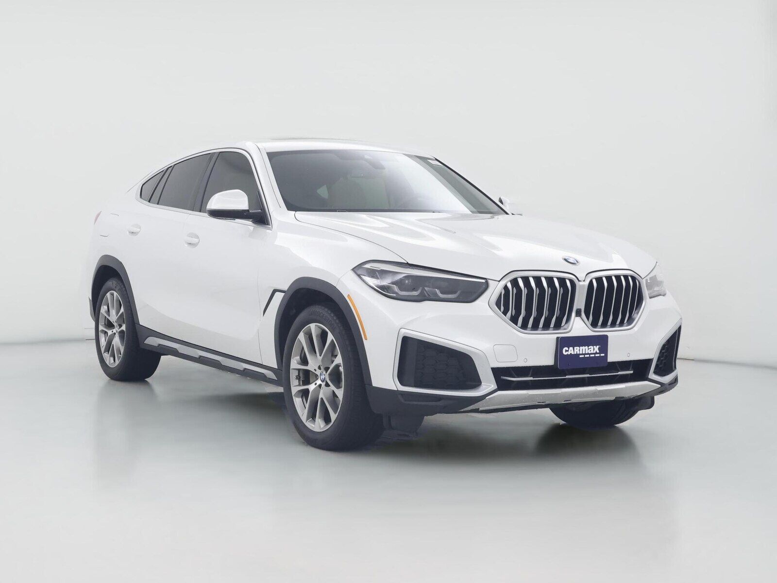 2023 BMW X6