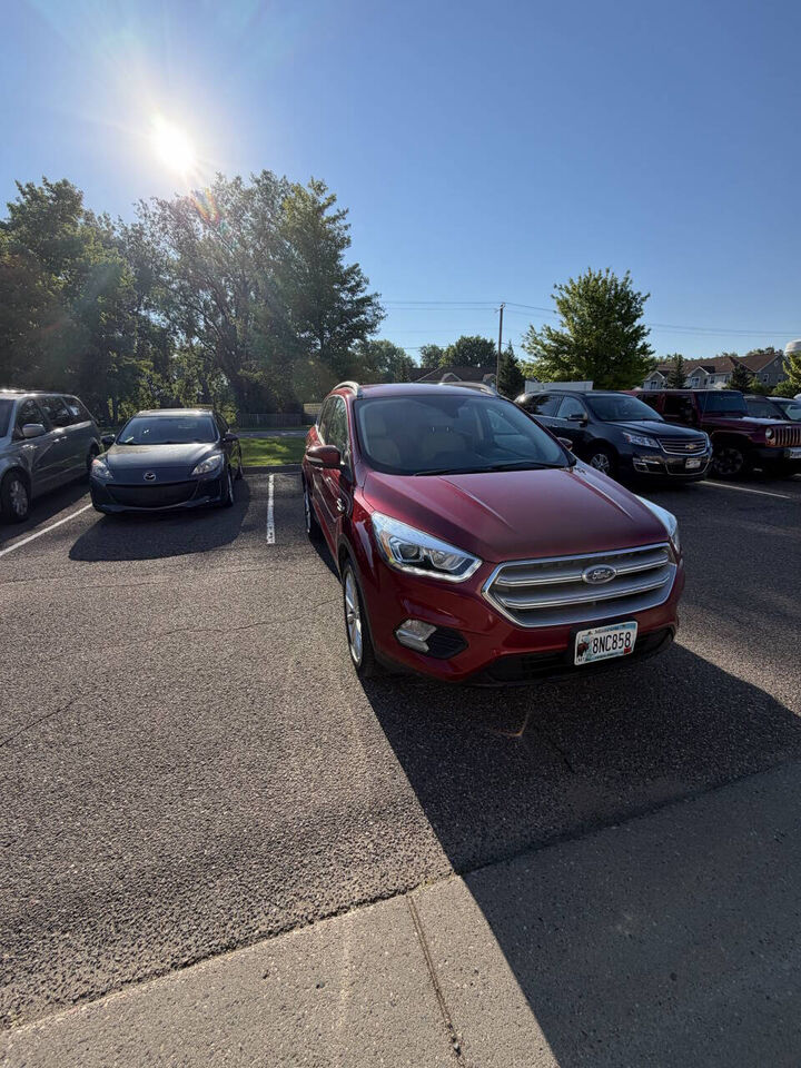 2017 FORD Escape