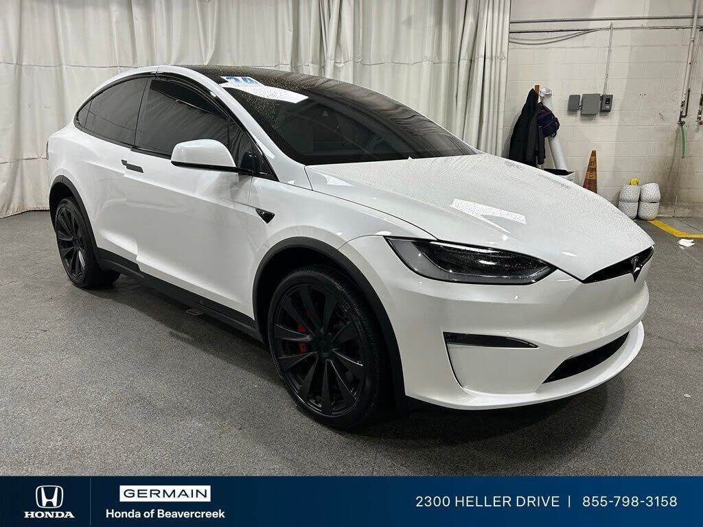 2024 TESLA Model X