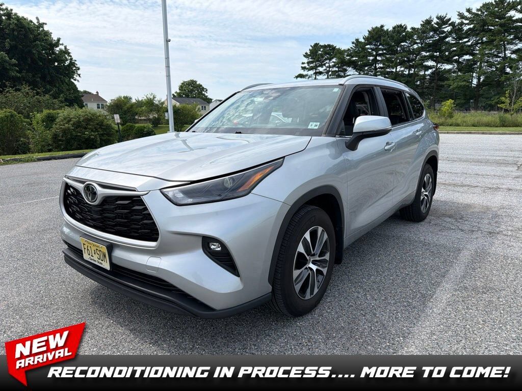 2023 TOYOTA Highlander