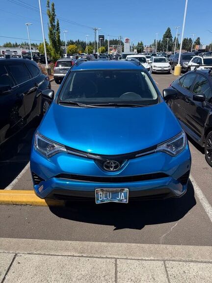 2017 TOYOTA RAV4
