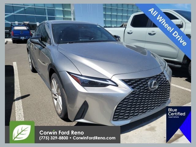 2021 LEXUS IS