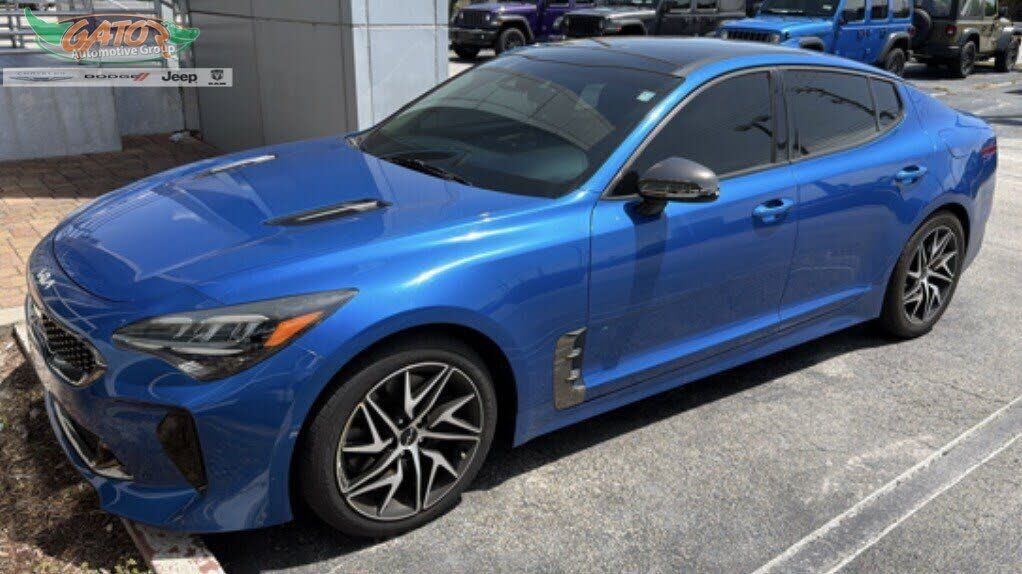 2022 KIA Stinger