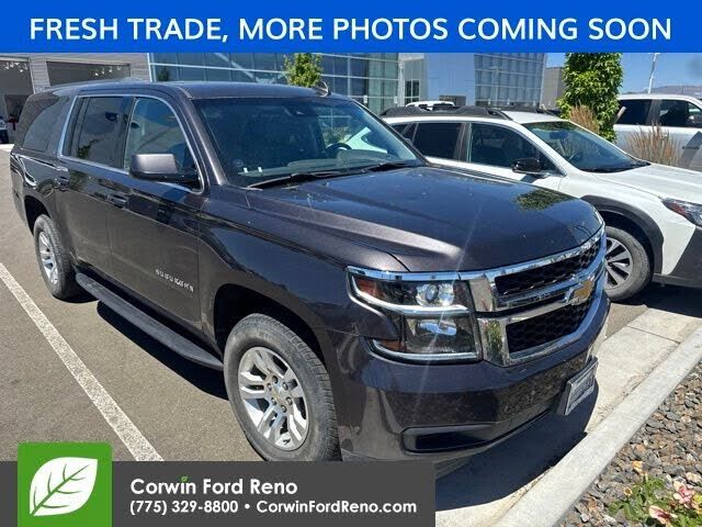 2017 CHEVROLET Suburban