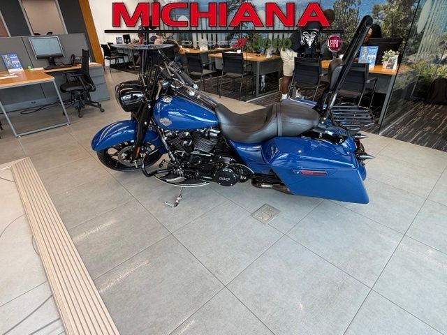2023 HARLEY DAVIDSON Road King