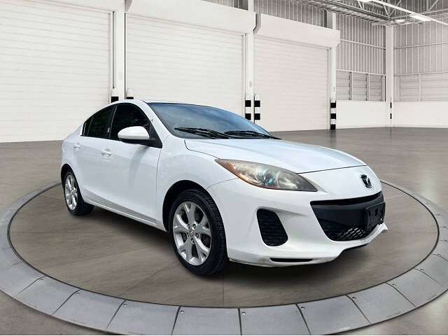 2013 MAZDA Mazda3