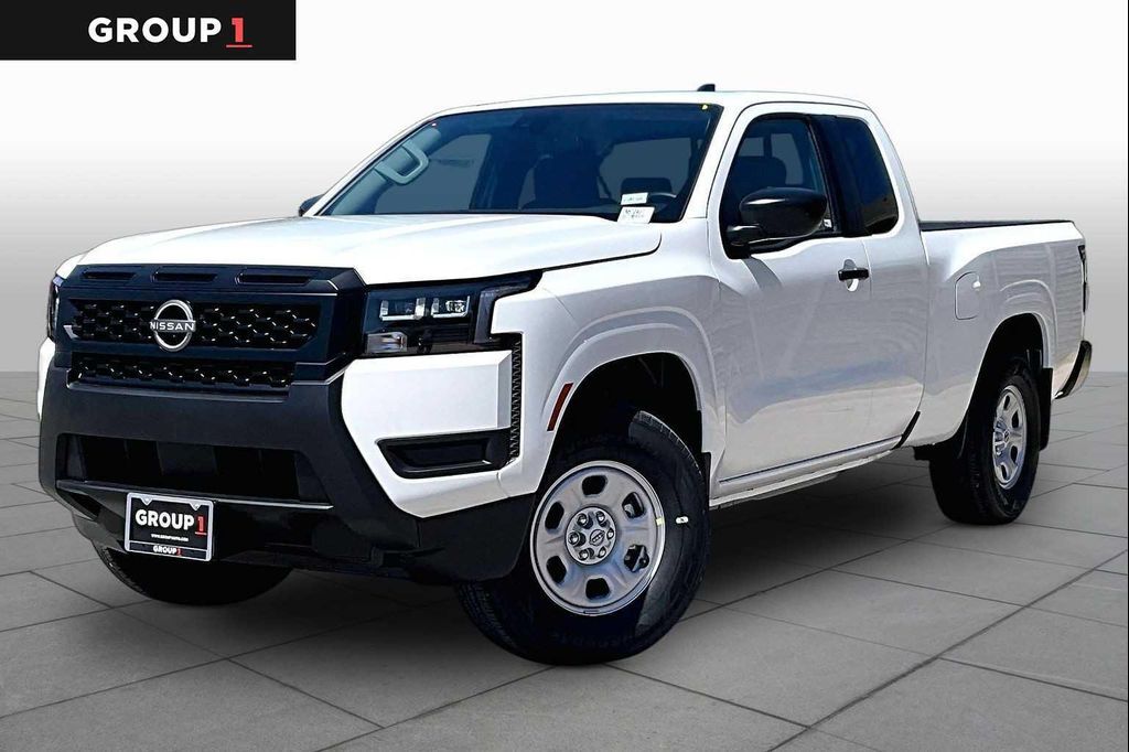 2026 NISSAN Frontier