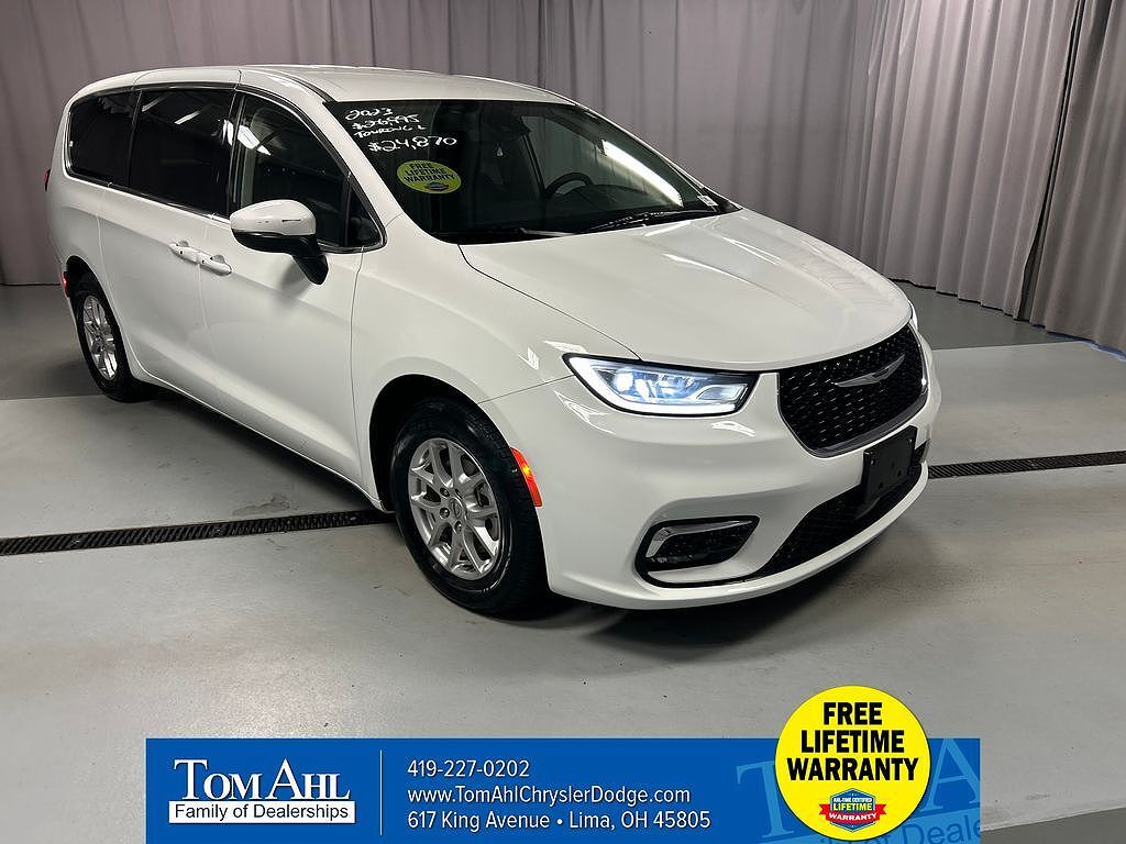 2023 CHRYSLER Pacifica