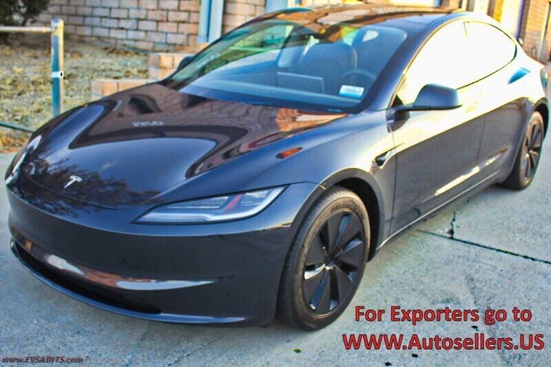 2024 TESLA Model 3