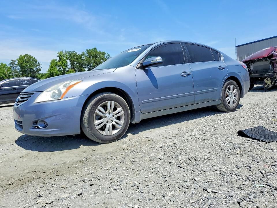 2012 NISSAN Altima