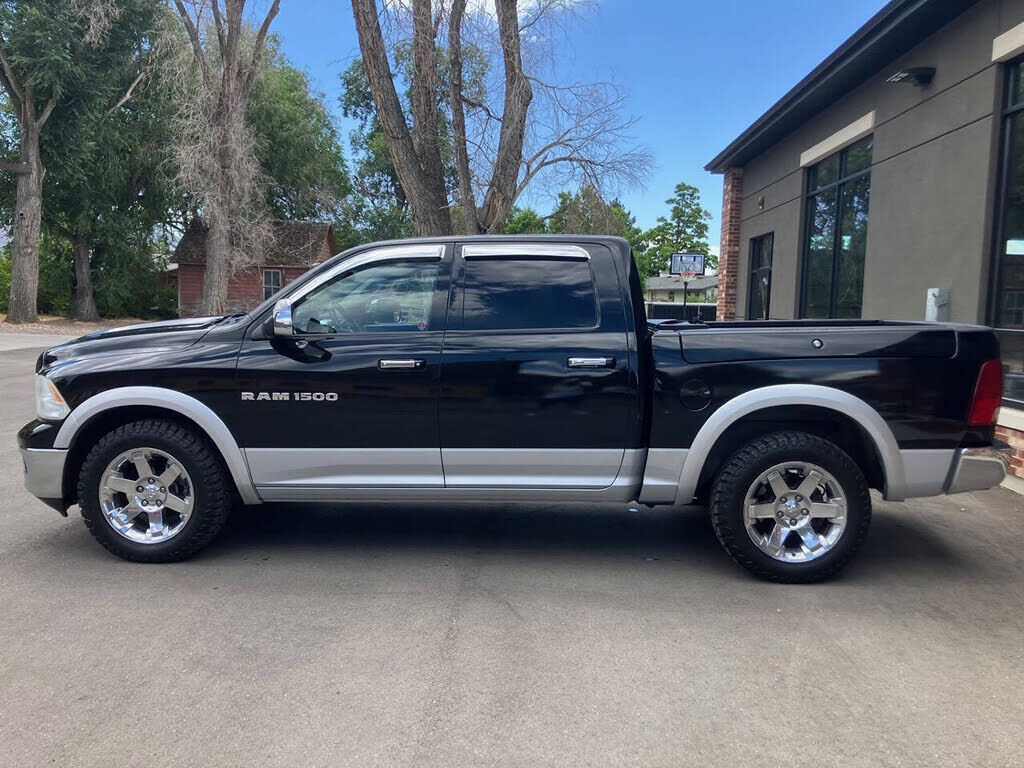 2012 DODGE Ram