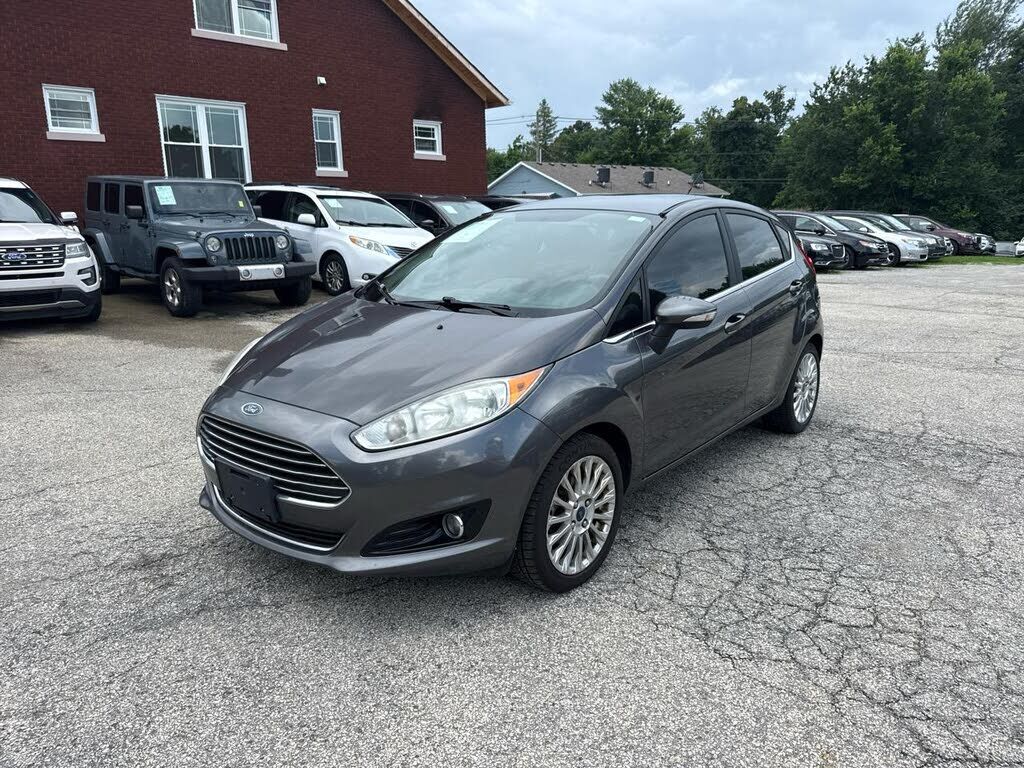 2015 FORD Fiesta