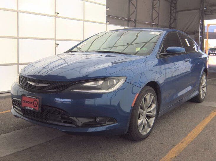 2016 CHRYSLER 200