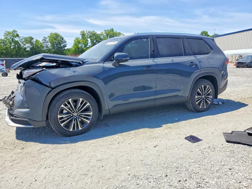 2026 TOYOTA Grand Highlander