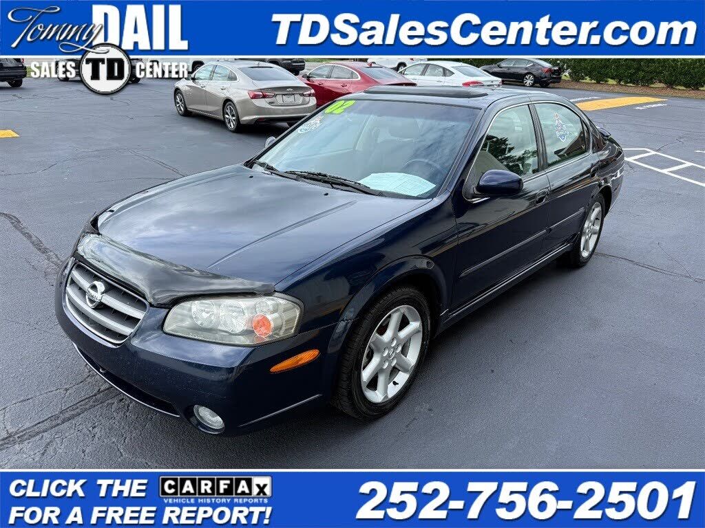 2002 NISSAN Maxima