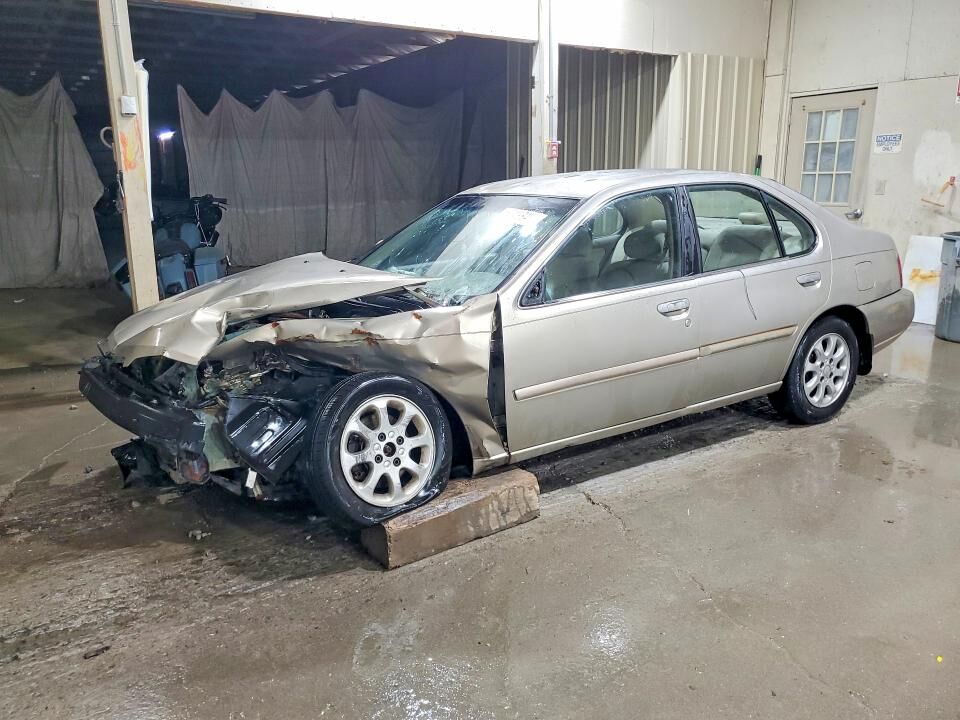 2000 NISSAN Altima