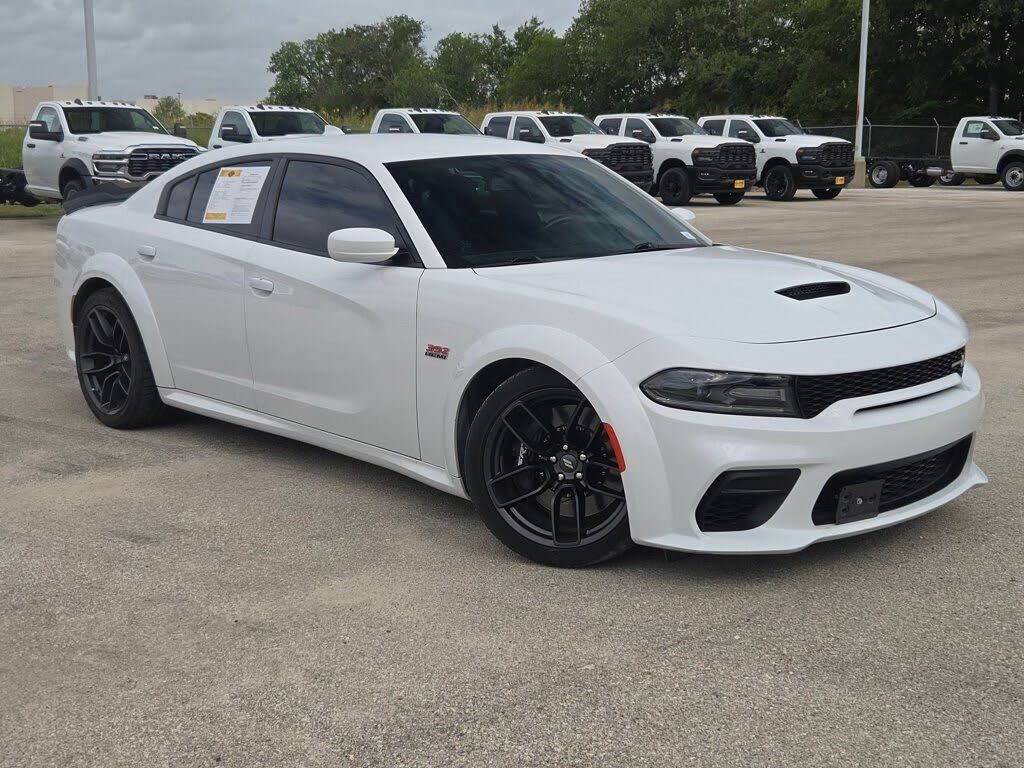 2021 DODGE Charger