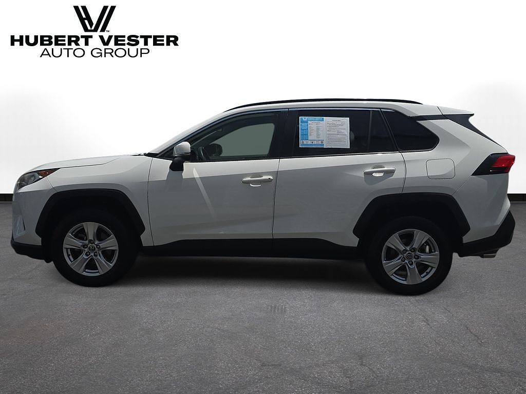 2019 TOYOTA RAV4
