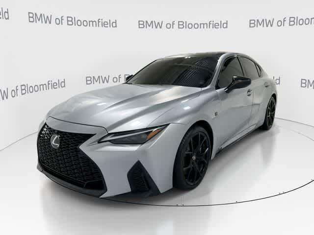 2025 LEXUS IS
