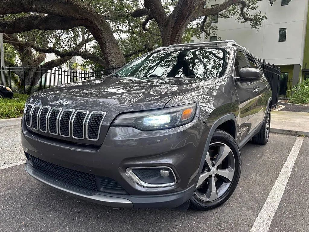 2020 JEEP Cherokee
