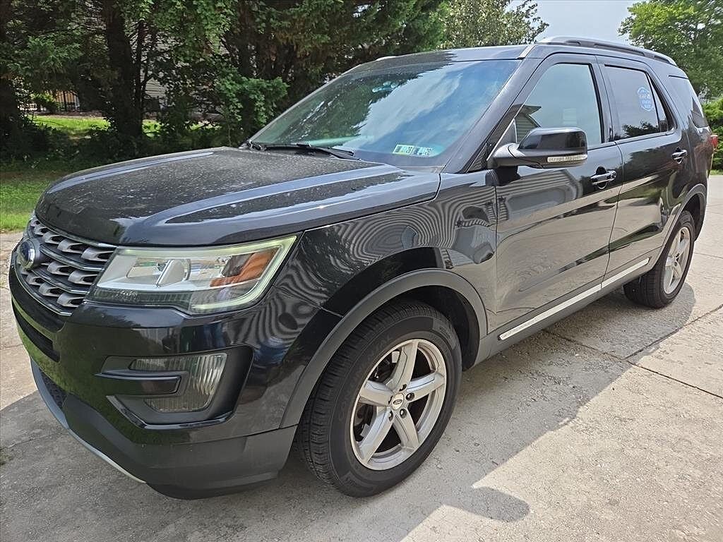 2016 FORD Explorer