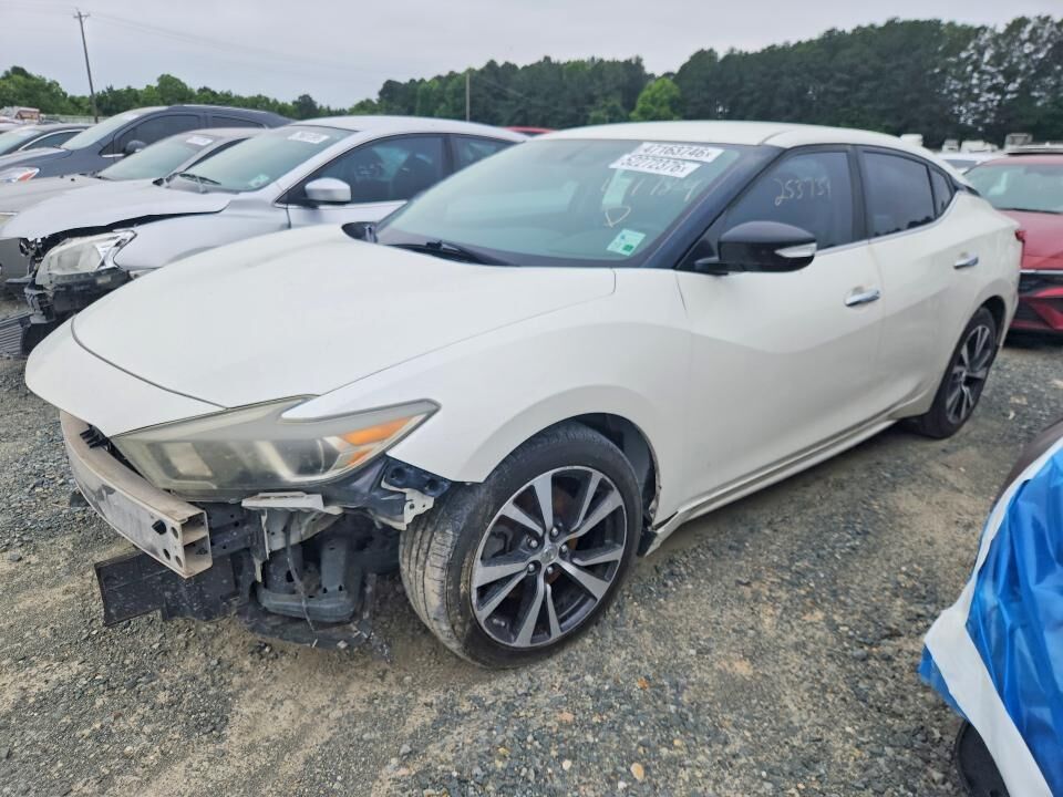 2016 NISSAN Maxima