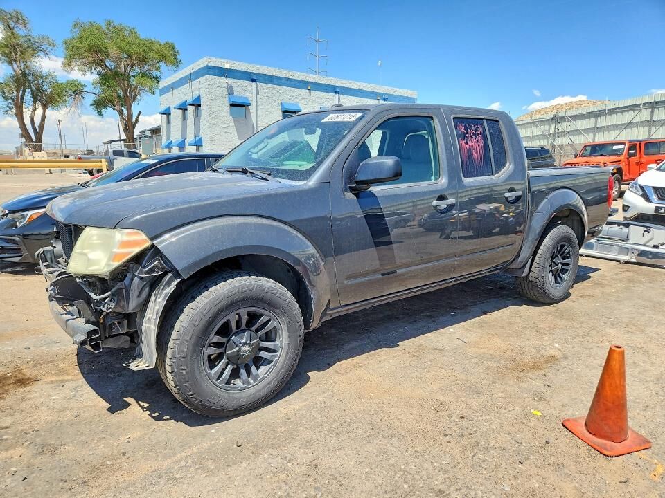 2014 NISSAN Frontier